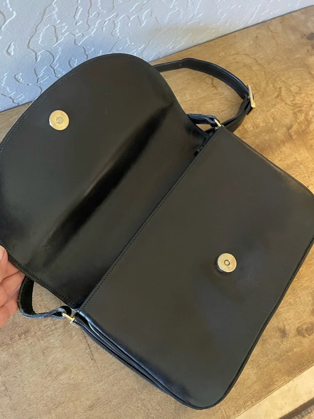 🖤Vintage Bally Italian Leather Crossbody